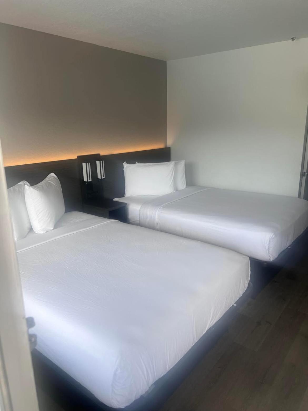 Hotel 6-orlando, Fl - Winter Park